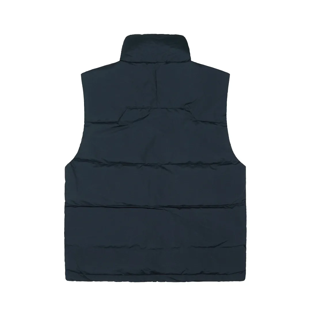 P490 Top quality" Style number: 9002# [Ralph Lauren winter basic solid color embroidery same style down vest for men and women] ✅Ralph Lauren American retro chest zipper high version top-level down filling winter down vest ✅100% high-quality white duck down, high version top-level down filling ✅Double-layer inner velvet to strictly prevent velvet running ✅Built-in adjustable drawstring, windproof and coldproof, considerate and in place ✅Original version, the maximum size can be worn up to 200 pounds. Loose and comfortable, no pressure. ✅Same style for male and female couples. Recommended OOTD wear in winter~ Size: S-XL Color: Black, Navy, Khaki, Wood Green